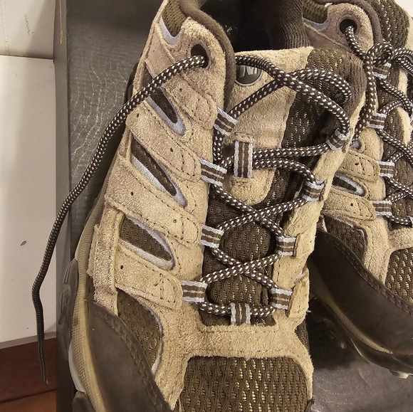 MERRELL WOMEN'S MOAB 2 VENT  HIKING SHOES (J99764) 9 (EUR:40) - Picture 6 of 12